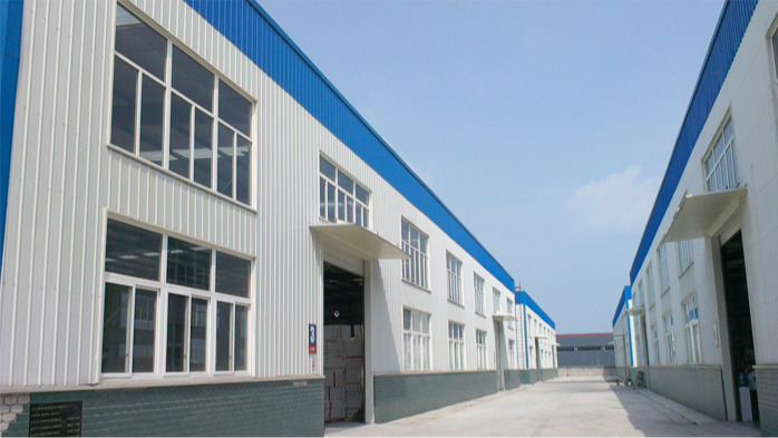 民衡彩板鋼結構剛度好，變形能力強